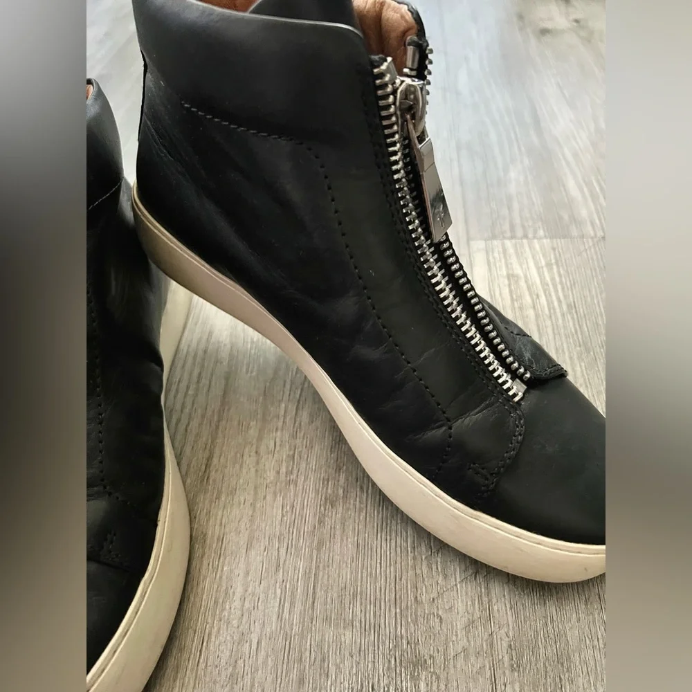 Lena by Frye double zip leather low top platform athletic shoes - Picture 5 of 10